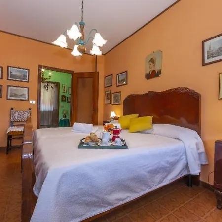 Jasmine Apartman Cisterna dʼAsti